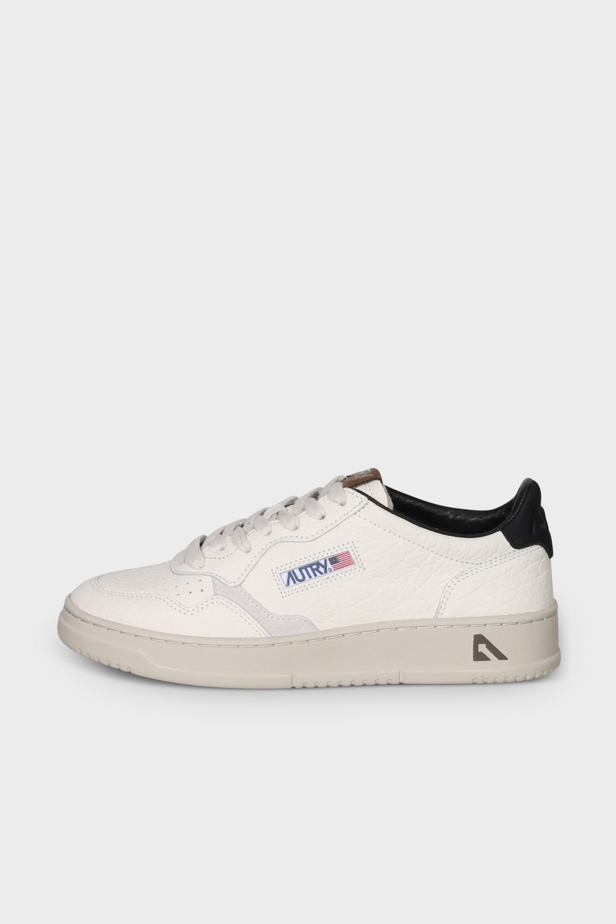 AUTRY ACTION SHOES Medalist Elephant Leather in Off White/Black/Brown