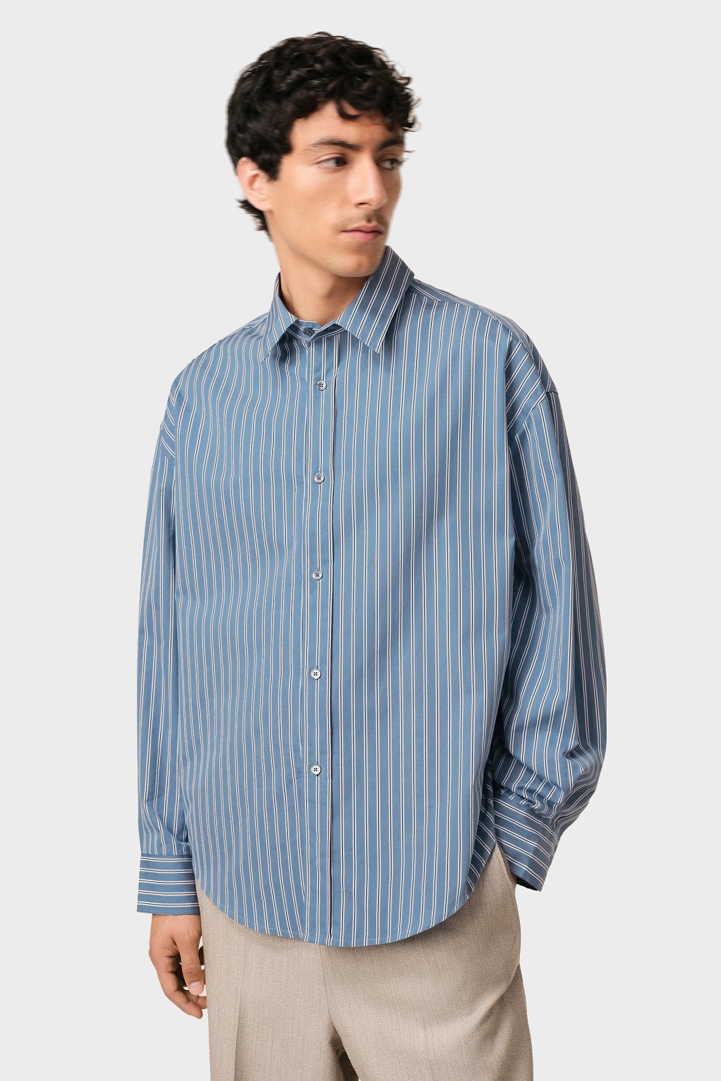 AMI PARIS Boxy Fit Cotton Poplin Shirt in Blue Note/White/Navy