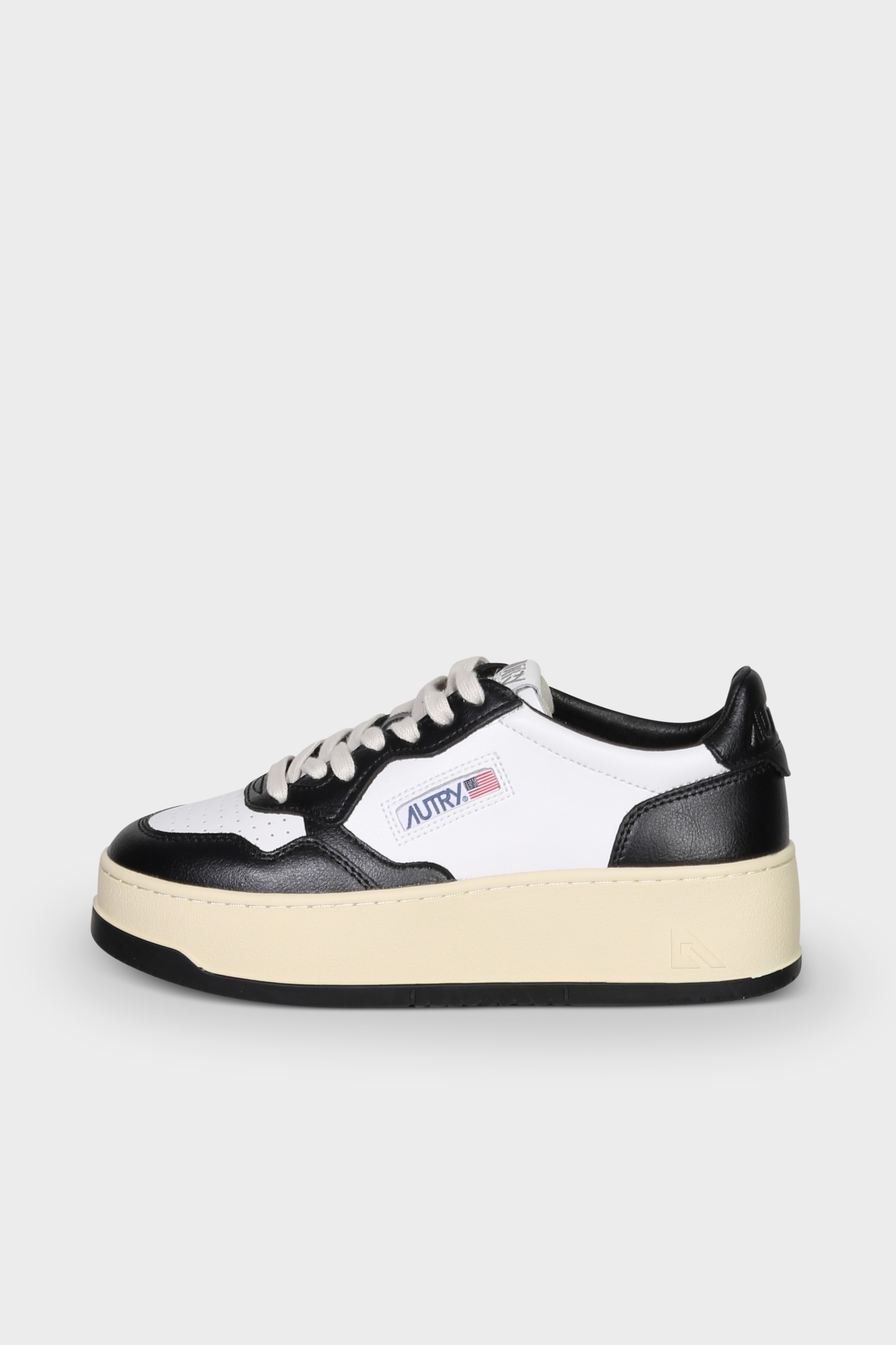 Autry Action Shoes Low Sneaker White/Black