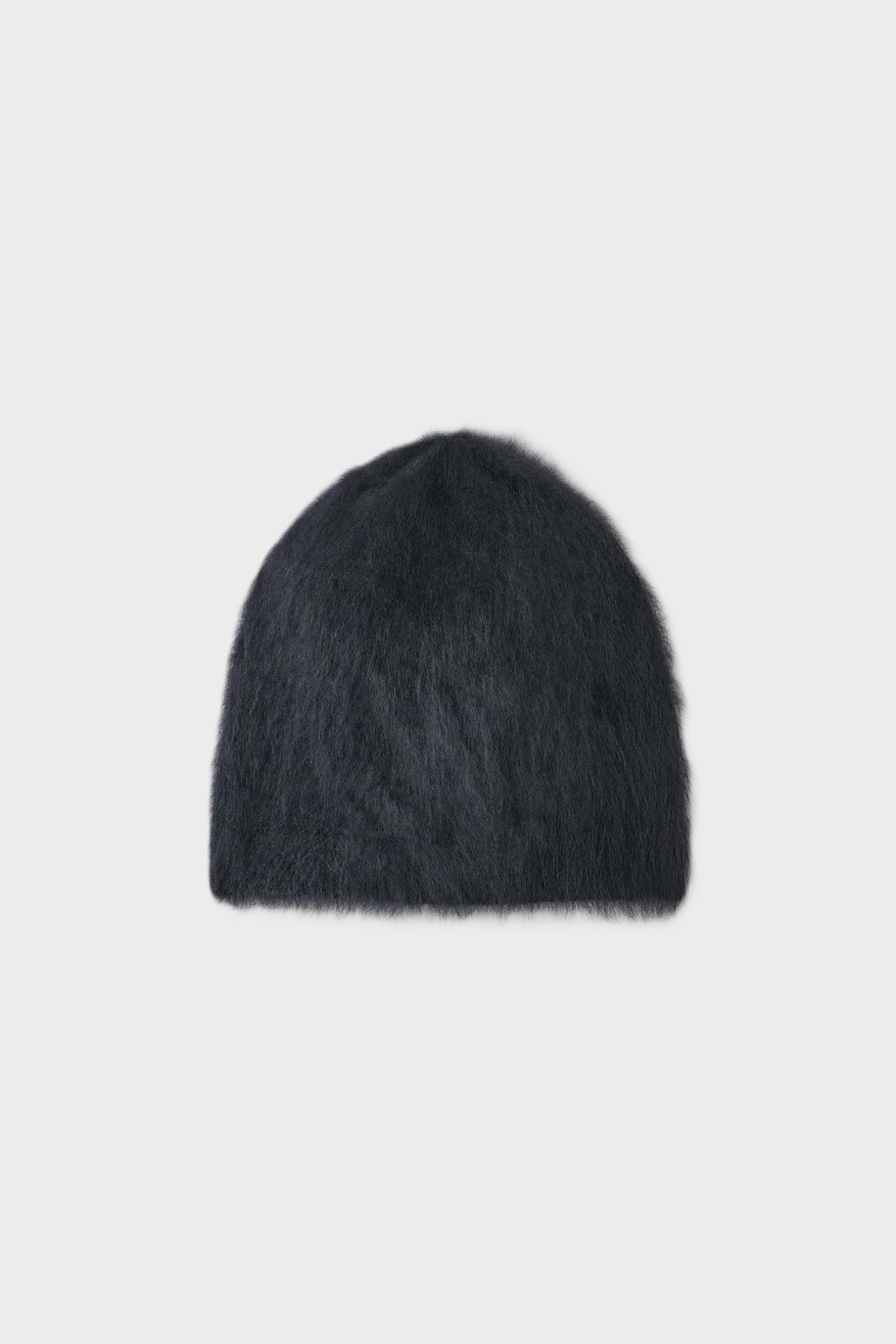 LISA YANG Brushed Cashmere Beanie in Black