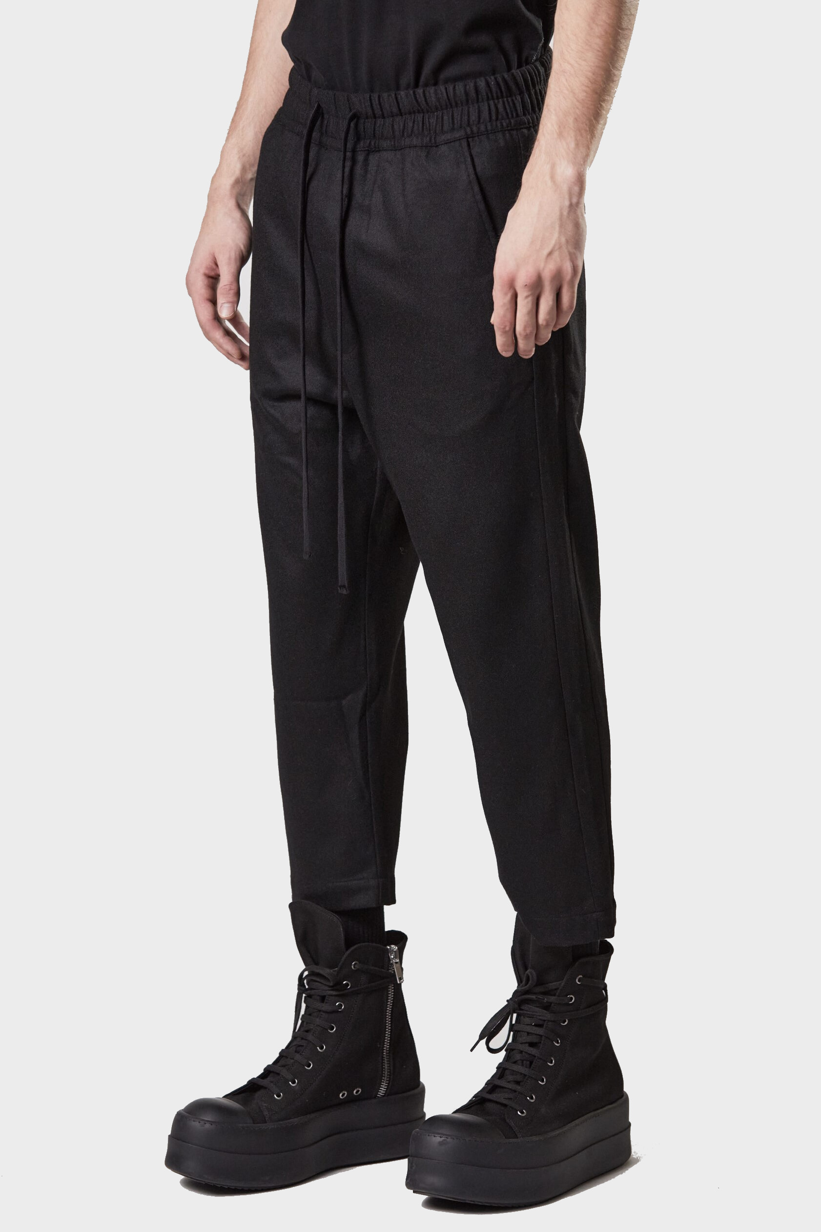 THOM KROM Wool Stretch Pant in Black