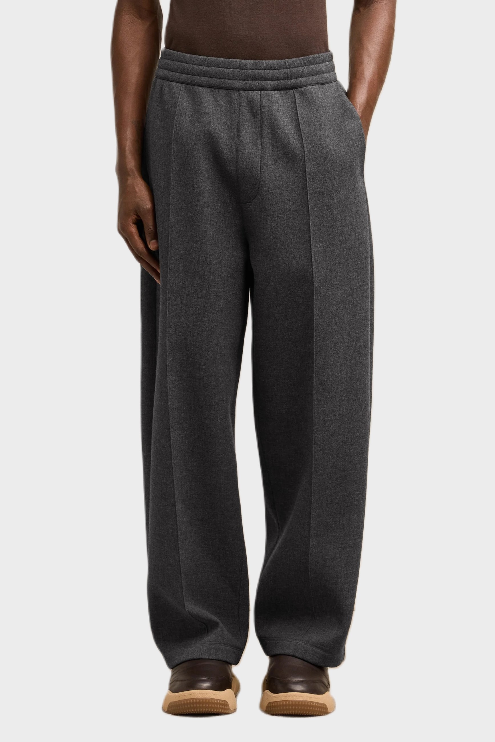 AMI PARIS Pleated Trouser in Dark Grey