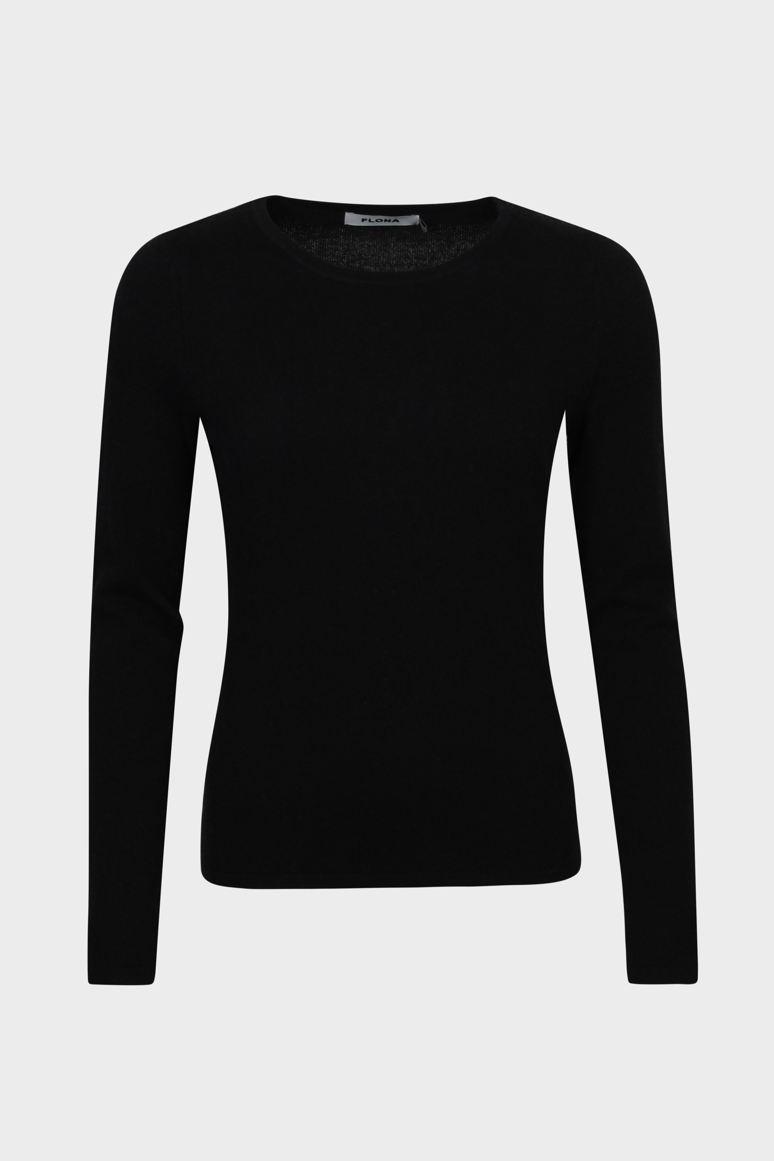 FLONA Fitted Cashmere Sweater in Black