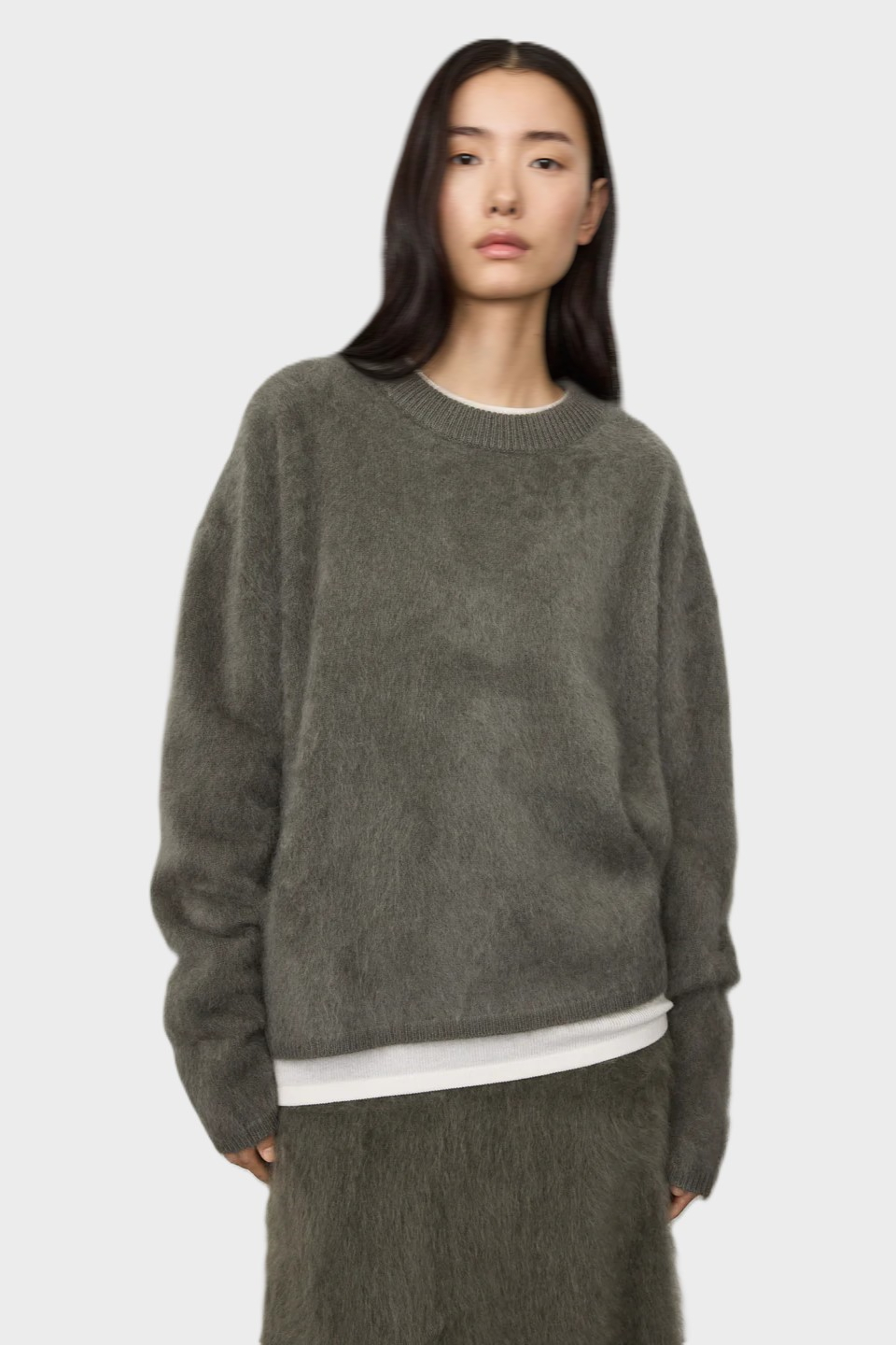 LISA YANG Natalia Brushed Cashmere Pullover in Fern